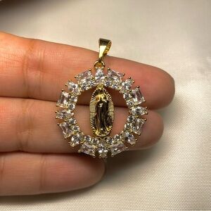 Virgin Mary Charm/Dije Virgin Maria